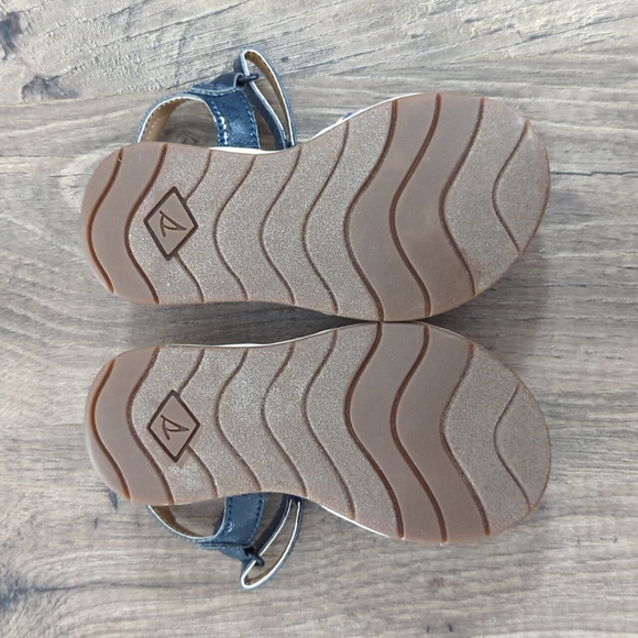 Sperry Sandals for Toddler - Picture 2 of 6